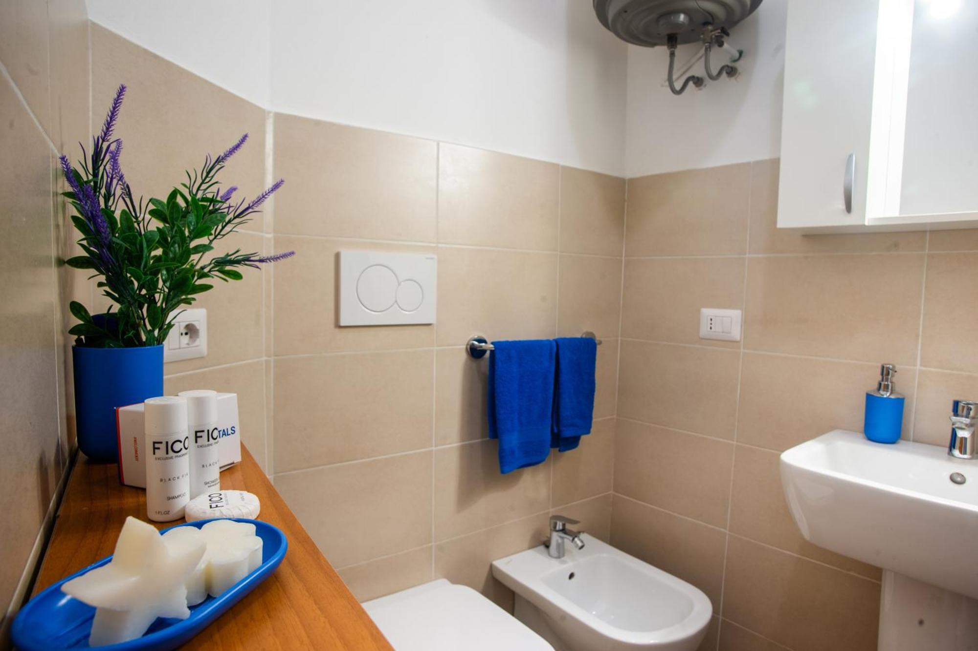 Casina Cato - Happy * San Remo
