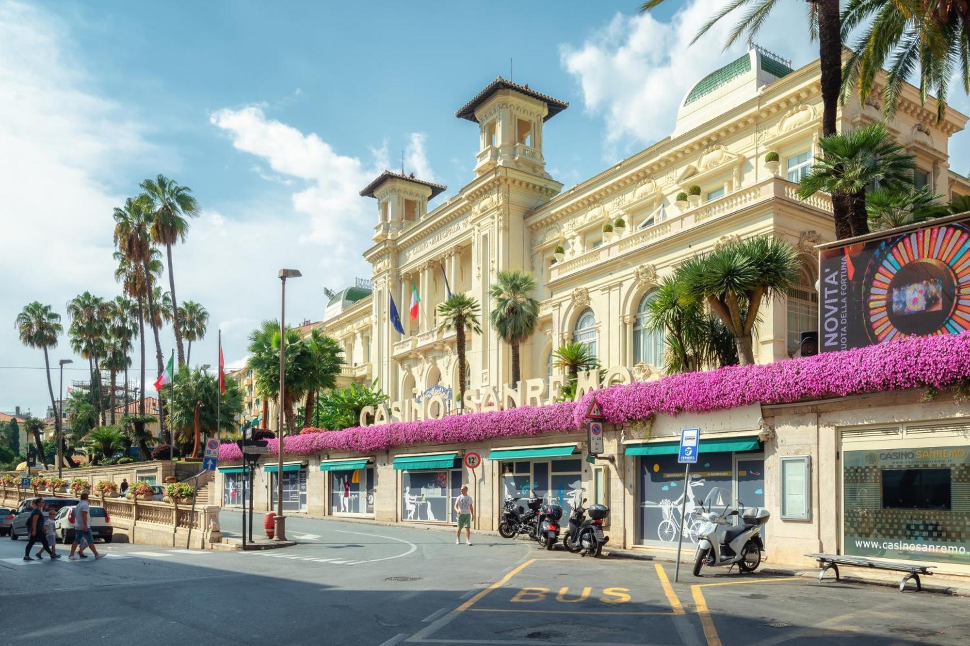 Casina Cato - Happy Apartamento San Remo